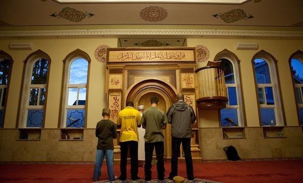 The Mosque Local '30 Mosques' Highlights Muslim Americans Across the Country | WHYY